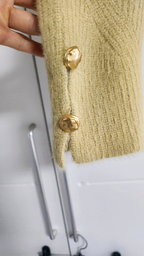 오즈세컨 울가디건 이미지