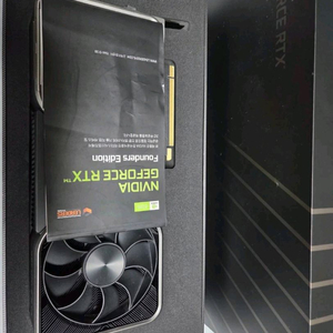 NVIDIA RTX 3090 Founders Edition 이미지