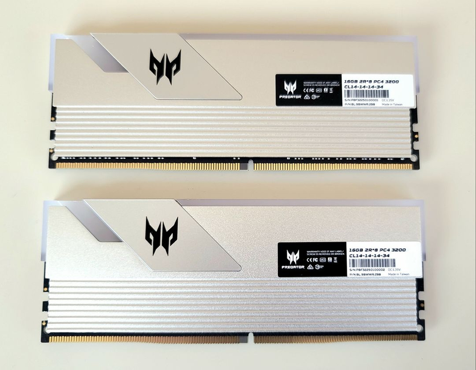 에이서 프레데터 DDR4 32GB(16기가2개)3200 CL14 VESTA 패키지(삼성b다이) 이미지