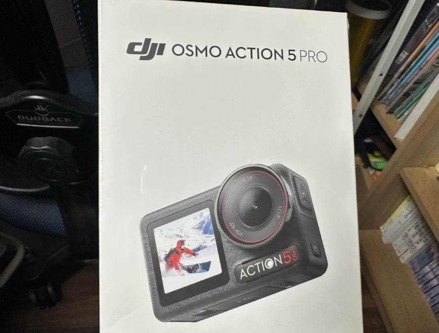 DJI 오즈모 액션 5 Pro 어드벤처 콤보 (1회 사용) 이미지