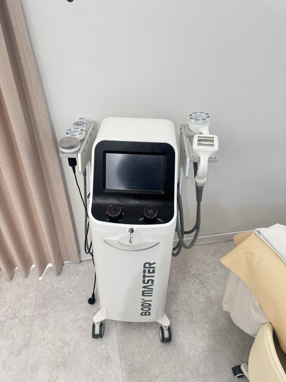 바디마스터 엔더몰로지 (석션+LED 바이폴라 고주파+캐비테이션) 이미지