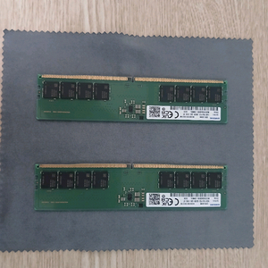 [중고] 삼성 정품 DDR5 16GB PC5 44800 데스크탑 메모리 램 5600MHz 2개 팝니다 이미지