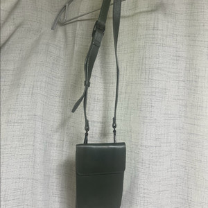 커스텀멜로우 미니크로스백 이미지