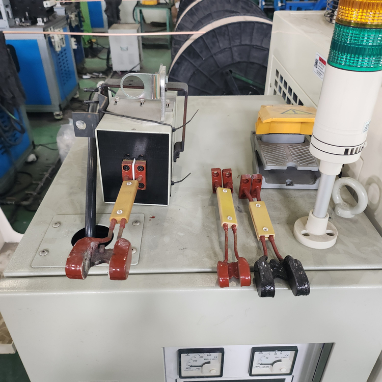 고주파유도가열장치+냉각장치 이미지