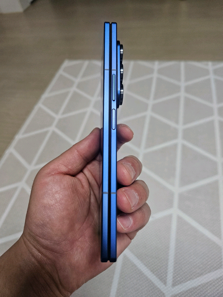 갤럭시 Z폴드7 512GB 블루쉐도우(자급제)풀박판매 이미지