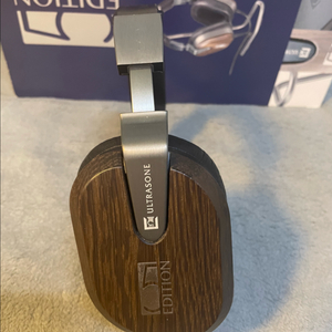 울트라손 에디션5 리미티드 헤드폰 이미지