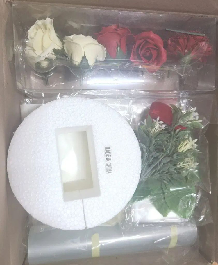 레드 & 화이트 플라워 용돈 케이크 DIY 만들기 (택포가) 이미지