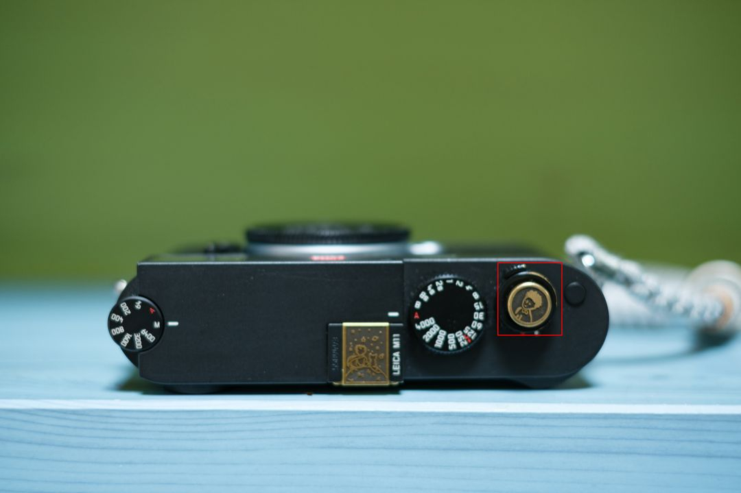 라이카 m11과 보이그랜더 렌즈 3개(50mm, 90mm, 21mm) 일괄로 판매합니다. 이미지