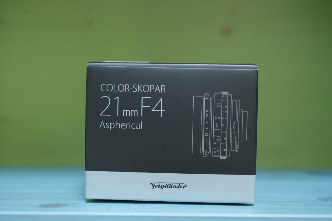 라이카 m11과 보이그랜더 렌즈 3개(50mm, 90mm, 21mm) 일괄로 판매합니다. 이미지