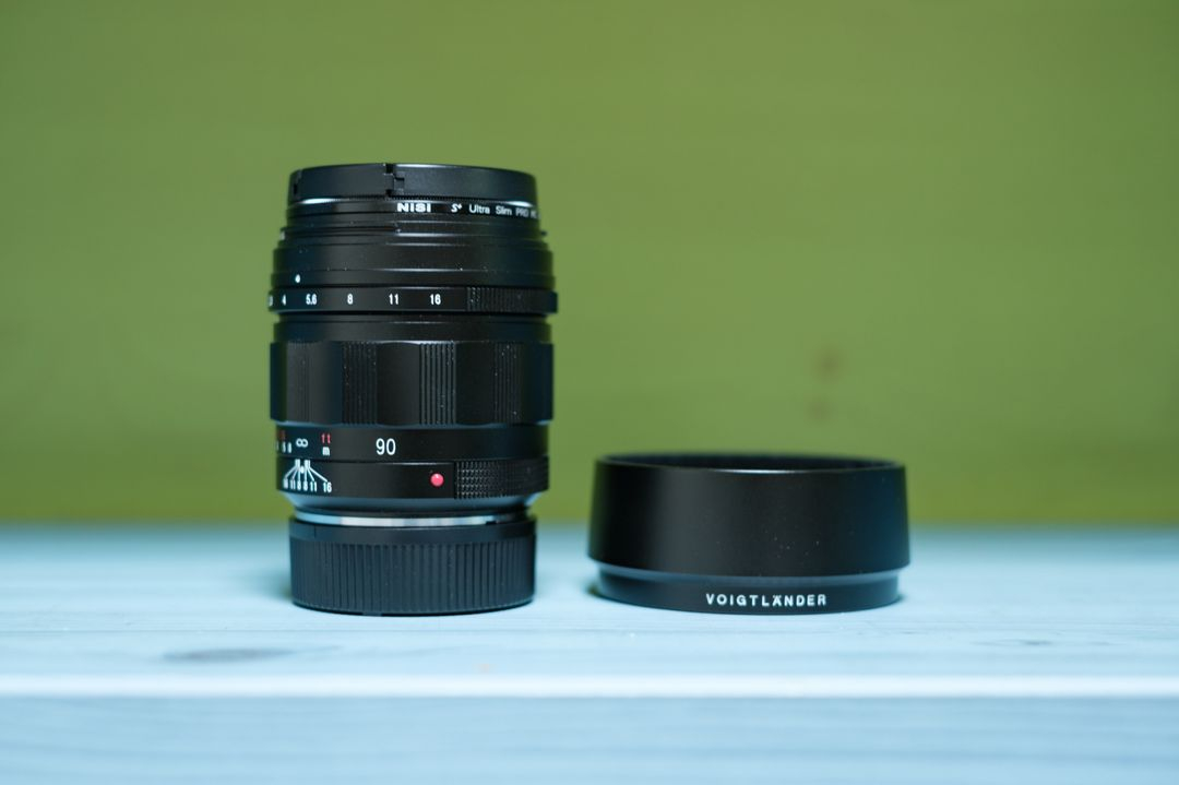 라이카 m11과 보이그랜더 렌즈 3개(50mm, 90mm, 21mm) 일괄로 판매합니다. 이미지