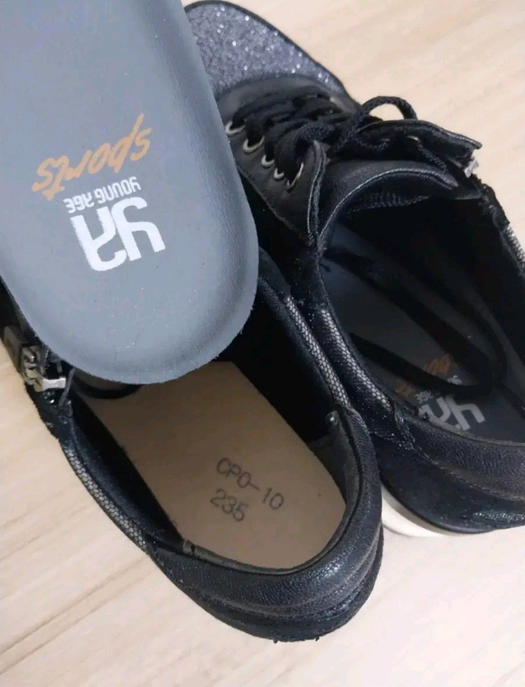 여성 영에이지 키높이 스니커즈 (235) 이미지