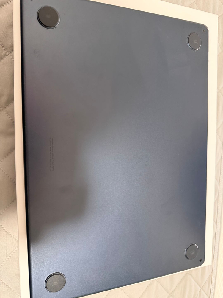 2026년 출시 MacBook Air 13(M5) 램 16GB SSD 512GB (기본 모델) 이미지