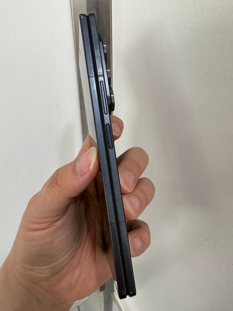 갤럭시 Z폴드7 512기가 블랙 올수리 풀박스 이미지