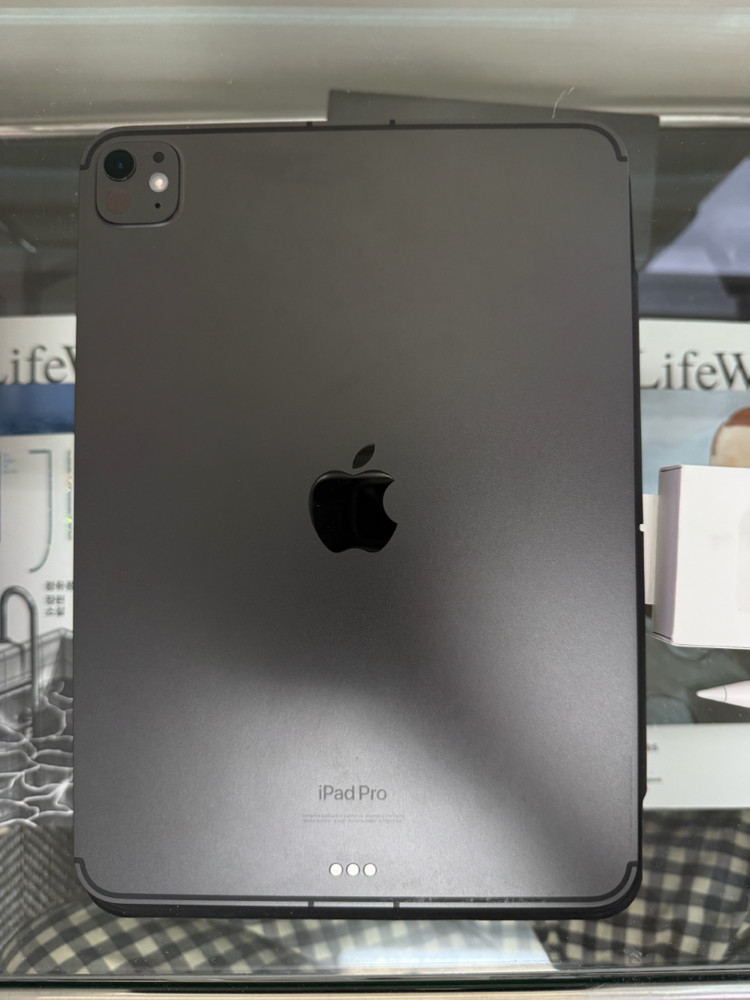 아이패드 프로 11 m4 256GB 와이파이+셀룰러, 애플펜슬프로 풀박스 이미지