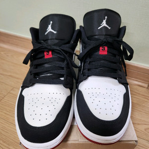 조던1로우 레트로블랙토 285 이미지