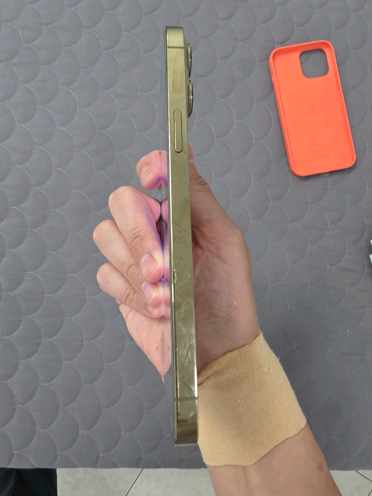 아이폰13프로맥스 256g 풀박스 정품 실리콘 케이스 이미지