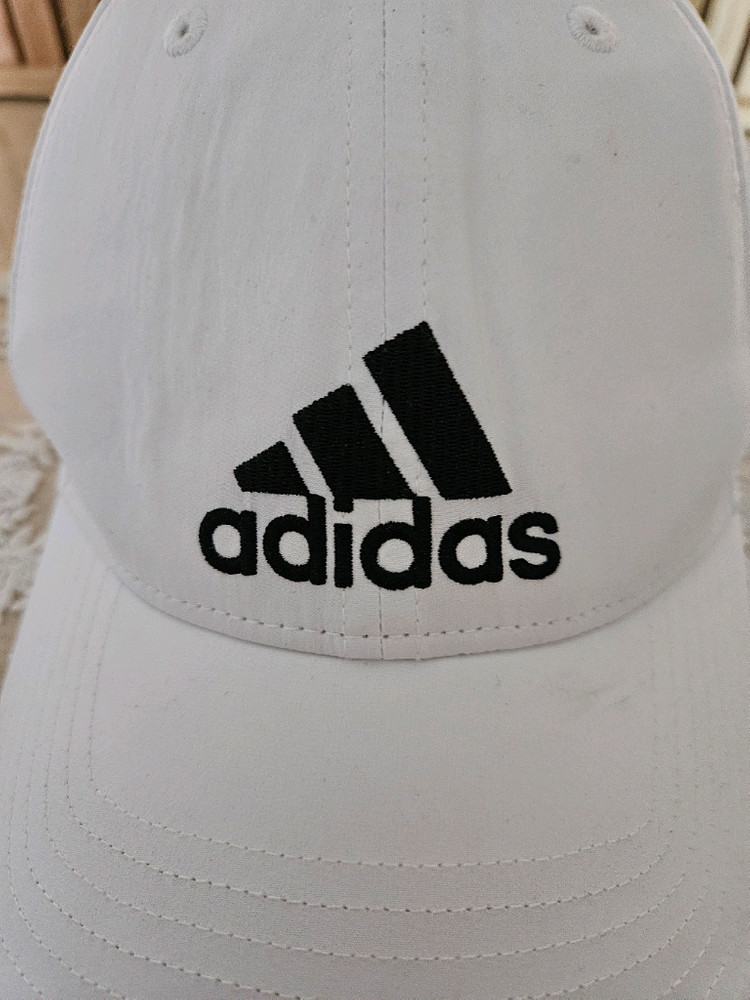 (미사용보관)정품 아디다스 볼캡 판매해요 이미지