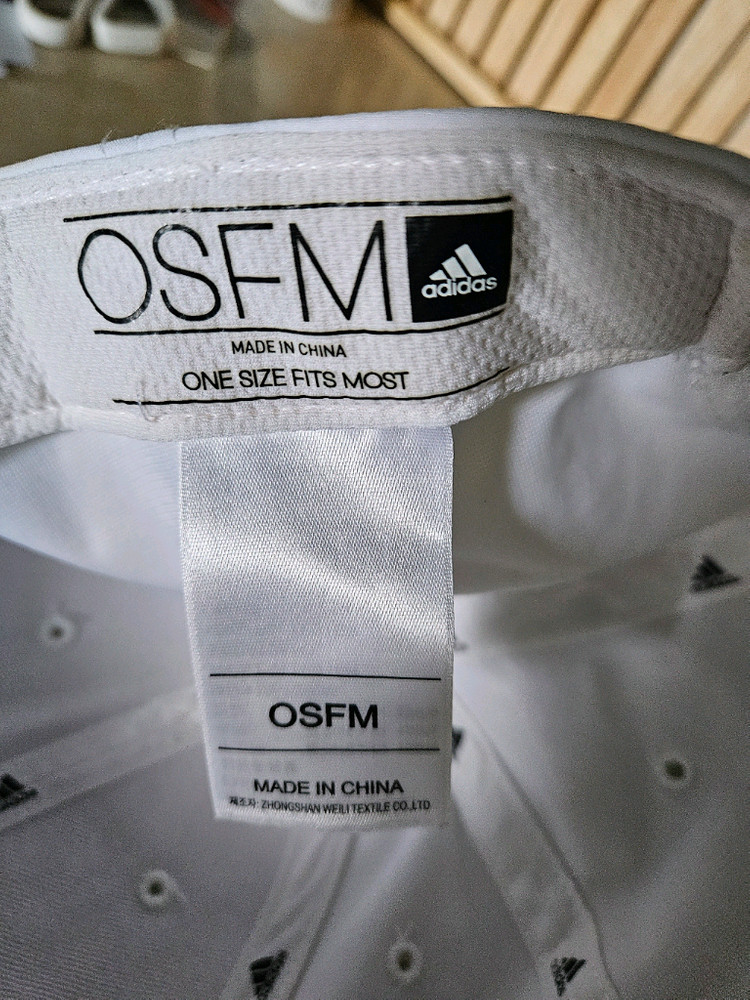 (미사용보관)정품 아디다스 볼캡 판매해요 이미지