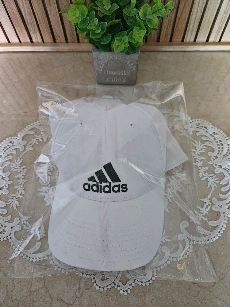 (미사용보관)정품 아디다스 볼캡 판매해요 이미지