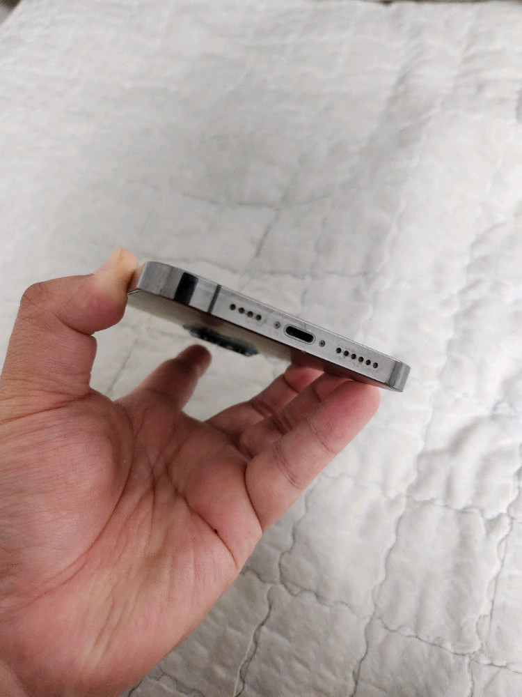 아이폰13 프로 맥스 256기가 팝니다 이미지