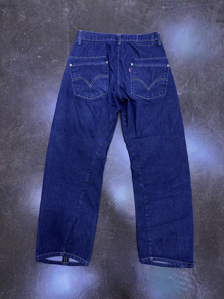 리바이스 엔지니어드진 사이드 절개 라인 딥인디고 30 이미지