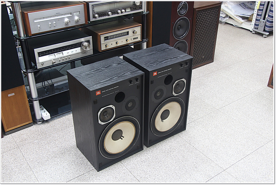 JBL(미국) 빈티지 명기 북쉘프 스피커 모델 4312B 이미지