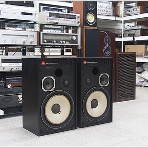 JBL(미국) 빈티지 명기 북쉘프 스피커 모델 4312B 이미지