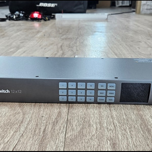중고 블랙매직 스마트 비디오허브 클린스위치 12x12 (Smart Videohub CleanSwitch) 이미지