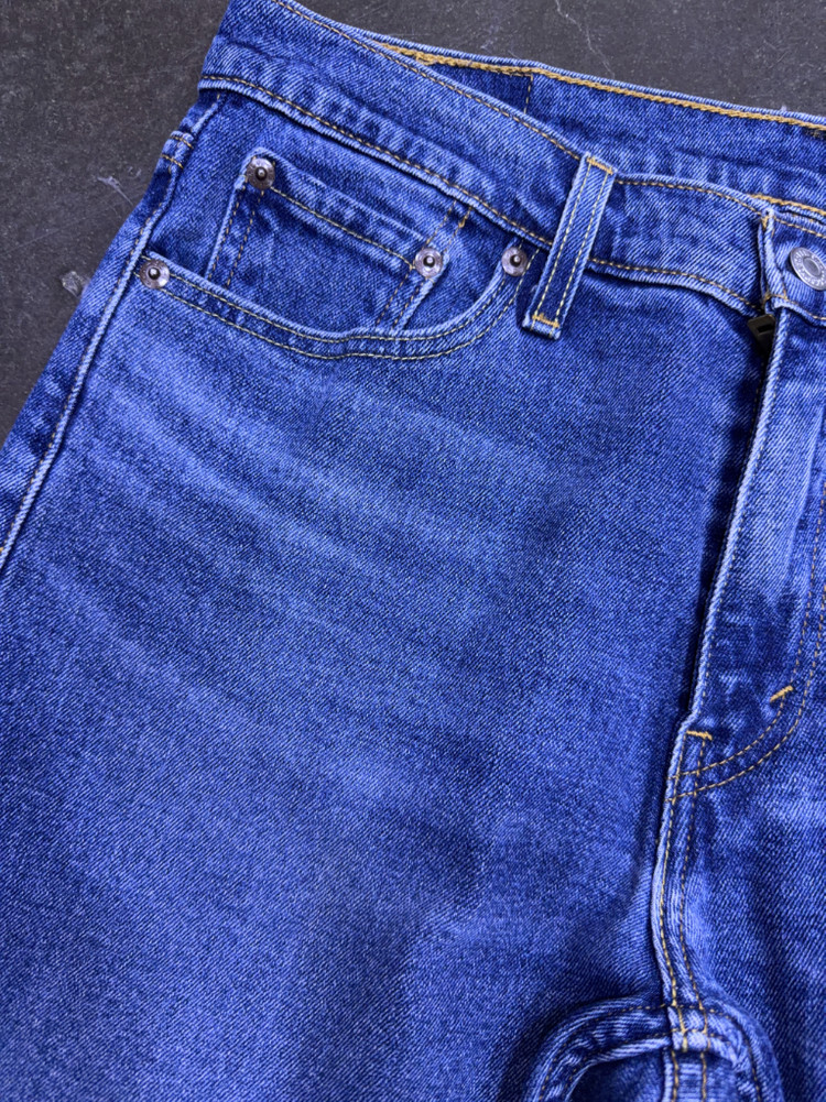 리바이스 513 슬림 스트레이트핏 중청 워싱 데님팬츠 30 이미지