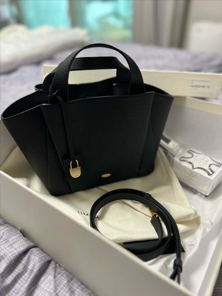 유메르 메르레브 클레르 백 블랙 비닐제거한 새상품 판매해요~ 이미지