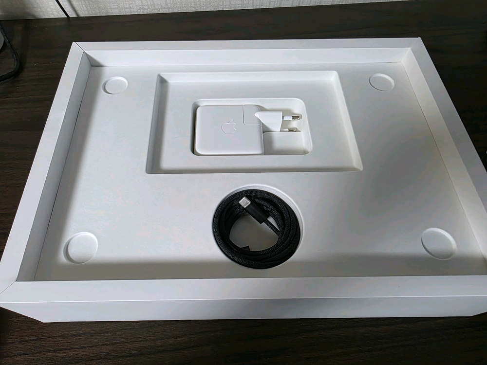 맥북 프로 m3 이미지