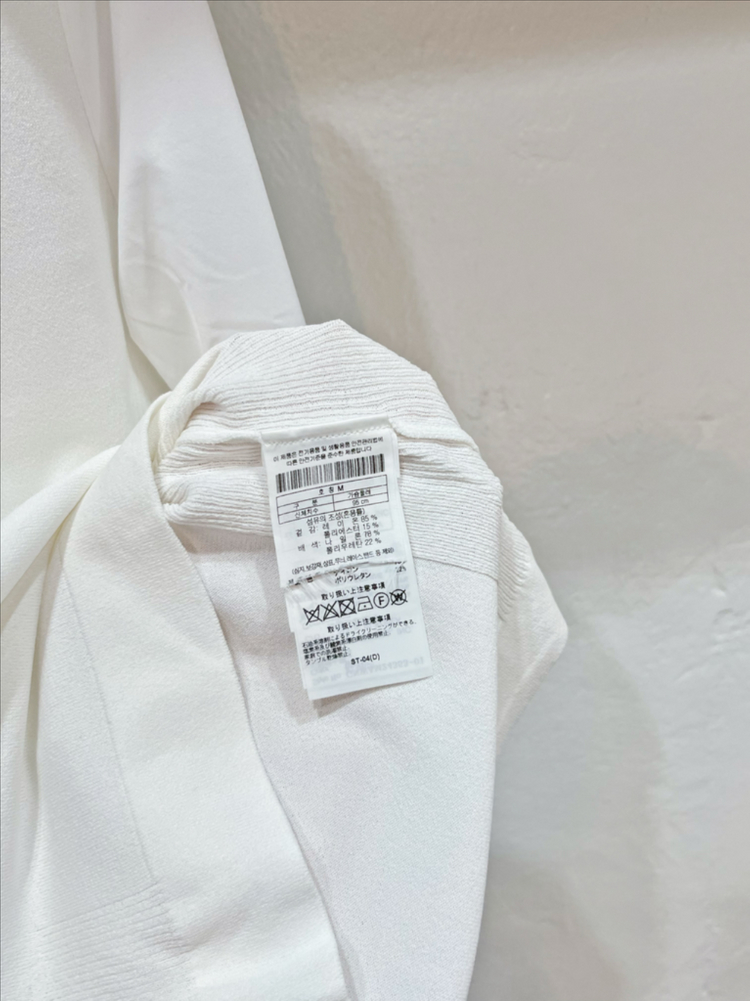 [미착용](66/m) 지포어 크림화이트 소매 냉감 카라넥 니트 골프티셔츠 이미지