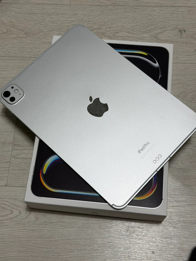 아이패드 11프로 M4 떠나보내요 이미지