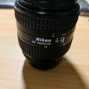 니콘 AF NIKKOR 28-70mm f3.5-4.5 이미지