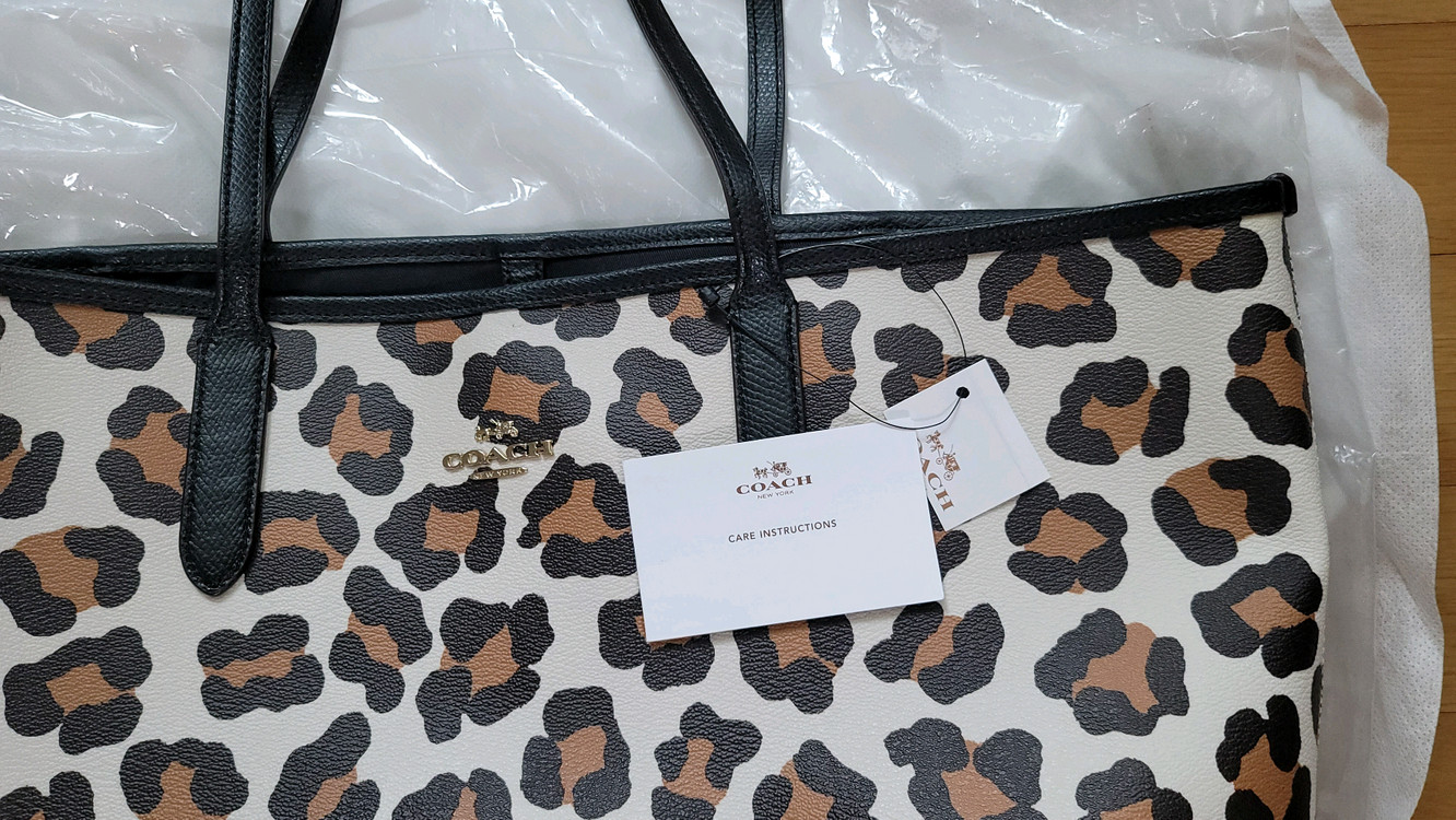 코치 가방 이미지