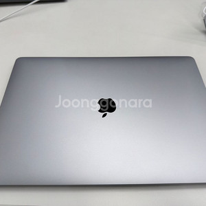 맥북프로 16인치 2019 i9 32GB 1TB 이미지