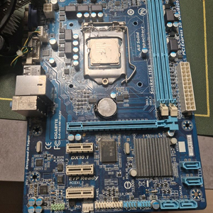 CPU i3 3220 (정상)+ 보드H61M (고장 ) 부품용 수리용 이미지