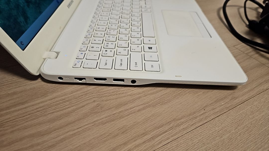 LG 노트북 15인치 i5 롤 발로란트 강의 엑셀 서든 메이플 이미지