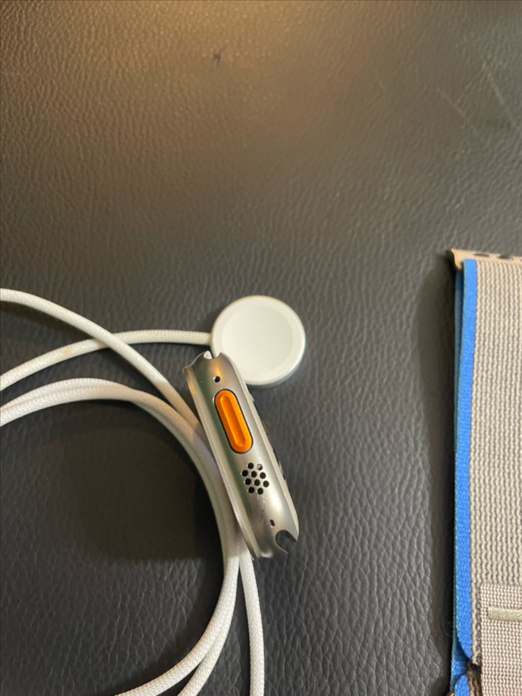 애플워치 울트라2 내추럴 S급 이미지