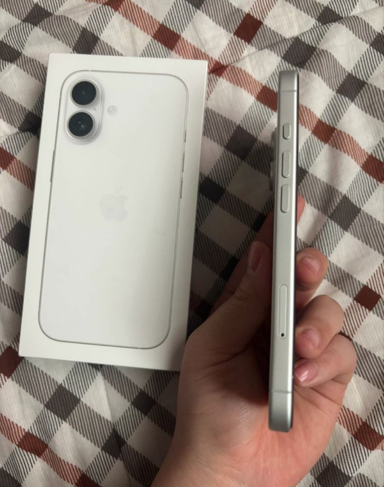 애플 아이폰17화이트 256GB 풀박스 이미지