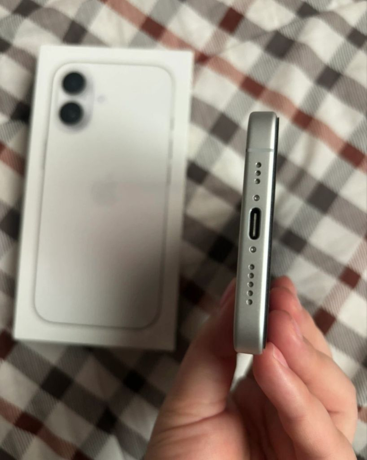 애플 아이폰17화이트 256GB 풀박스 이미지
