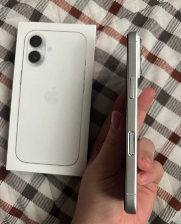 애플 아이폰17화이트 256GB 풀박스 이미지
