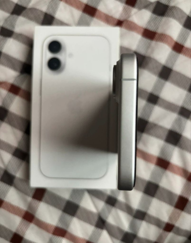 애플 아이폰17화이트 256GB 풀박스 이미지