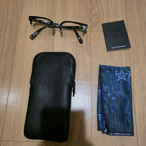 크롬하츠 니너스 블랙실버 안경테 이미지