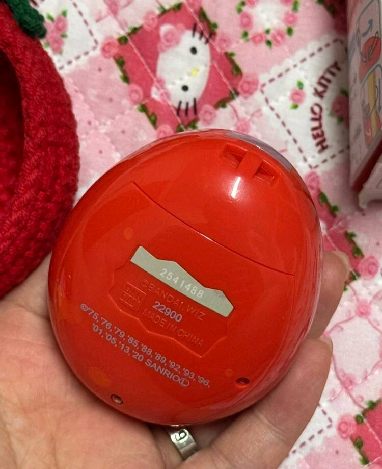 다마고치 미츠 산리오 레드 + 도코모 통신폰 이미지