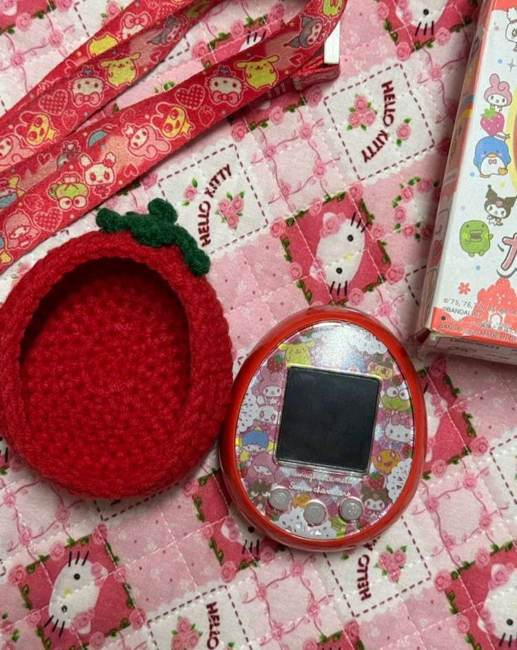 다마고치 미츠 산리오 레드 + 도코모 통신폰 이미지