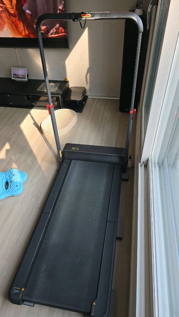 KS Fit ND1000 워킹패드 런닝머신 이미지