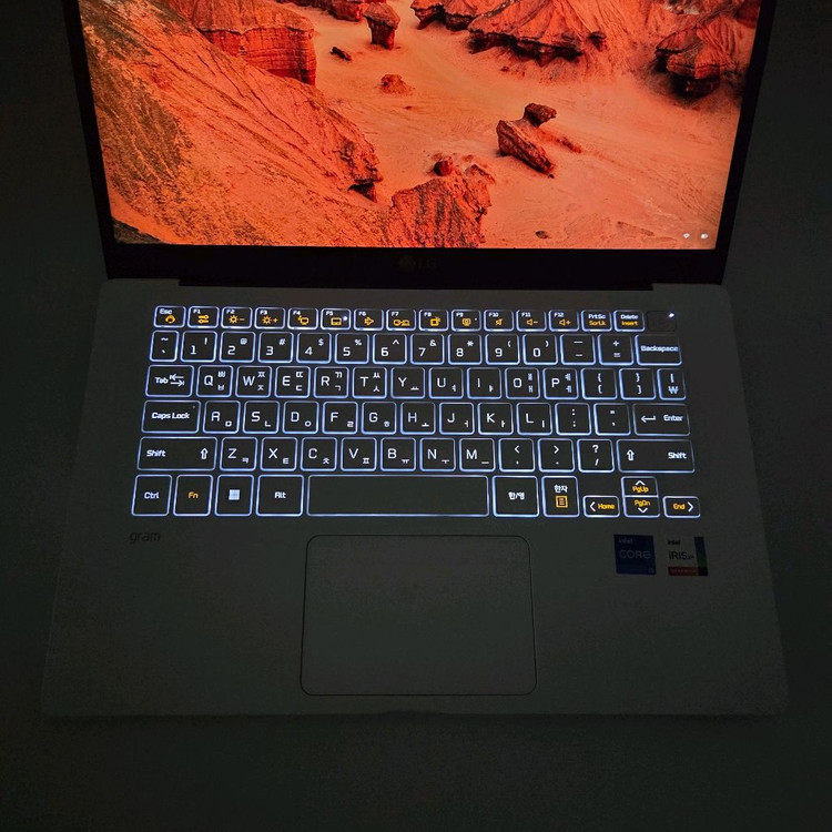 M엘지노트북 i5 gram 그램/SSD512G/화이트/980g 이미지