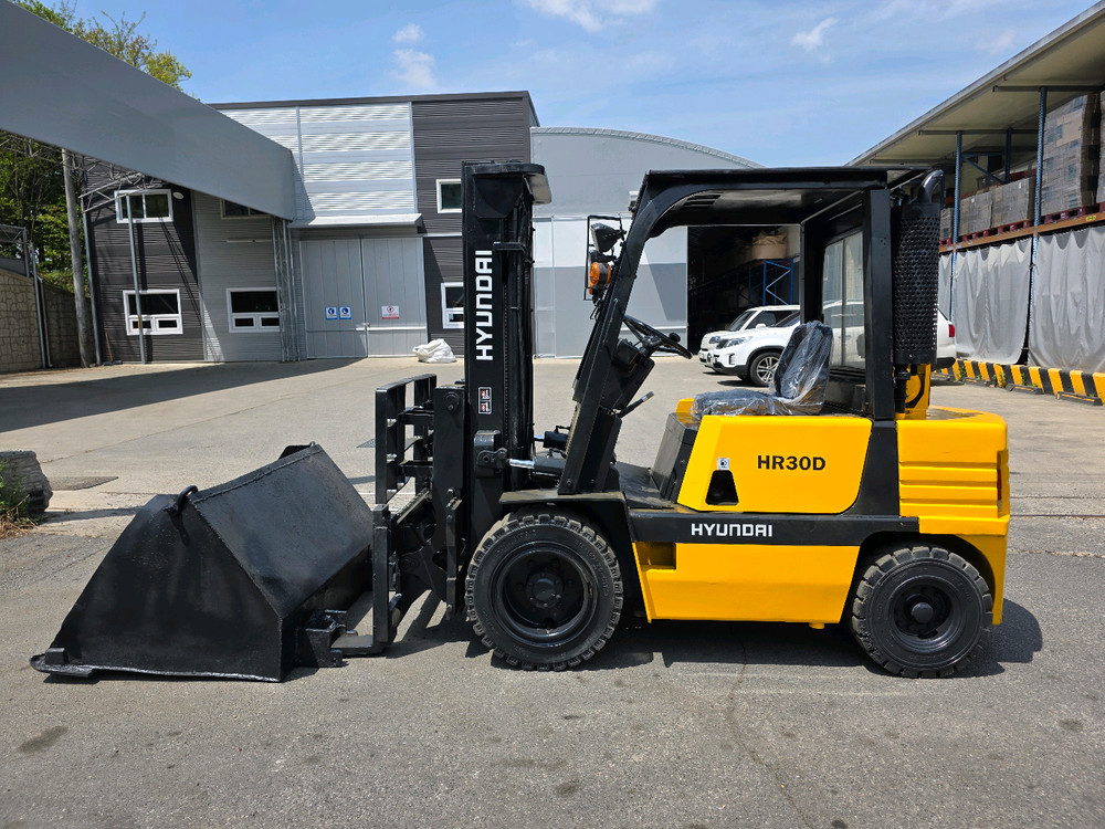 중고지게차 현대 3톤 힌지드 바가지 디젤지게차 1050만원 싸게 팝니다. 이미지