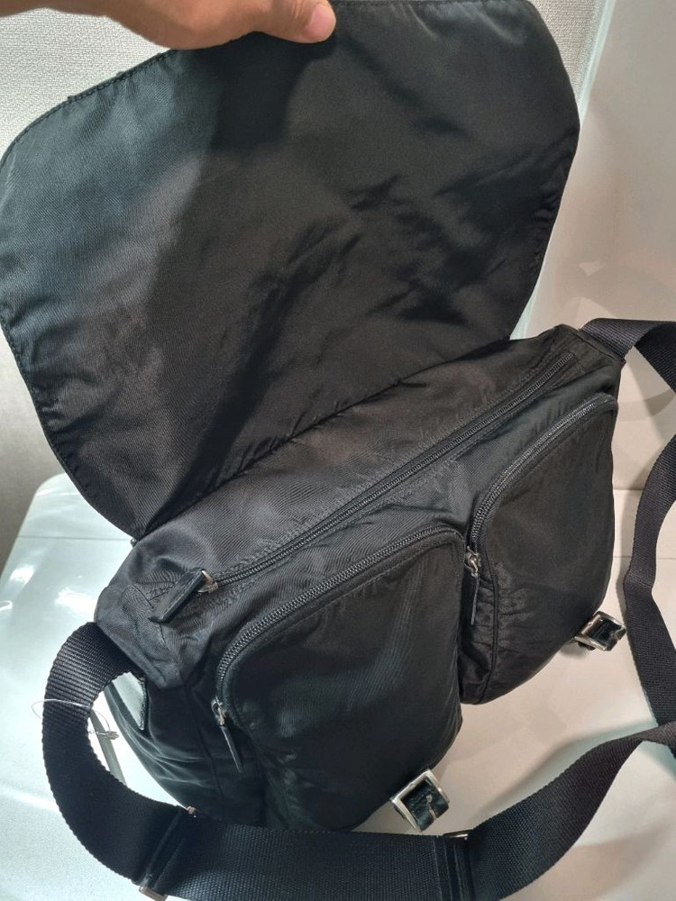 중고 프라다 메신저백 이미지